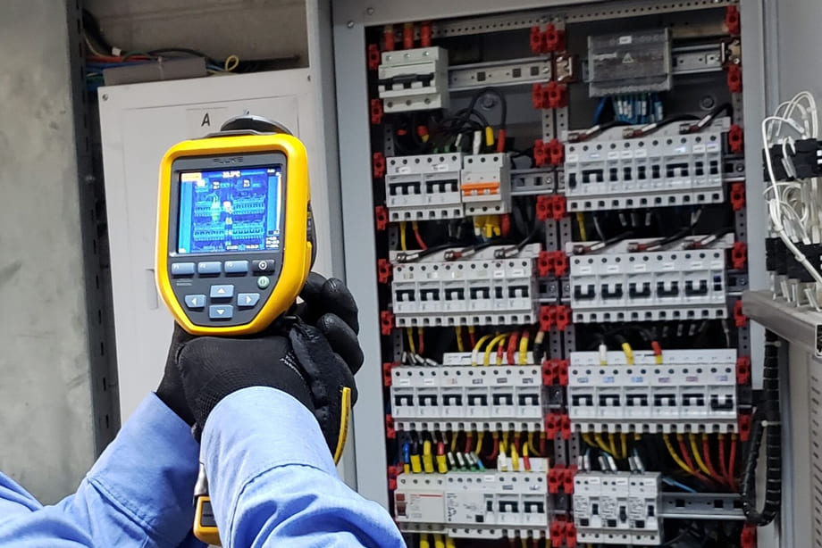 engenharia elétrica para automação industrial